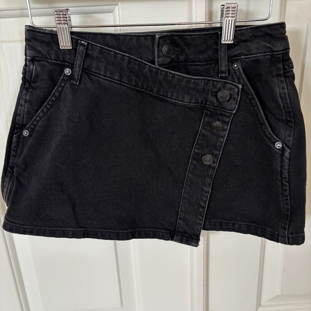We the People Wynne black denim mini skirt - size 25